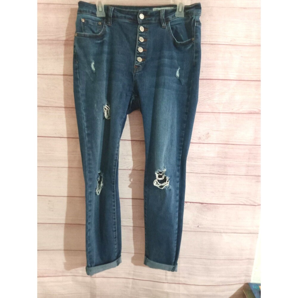 F&M Jeans Size 13 Kylie Skinny High-Rise Distressed Jeans Five-Pocket Design